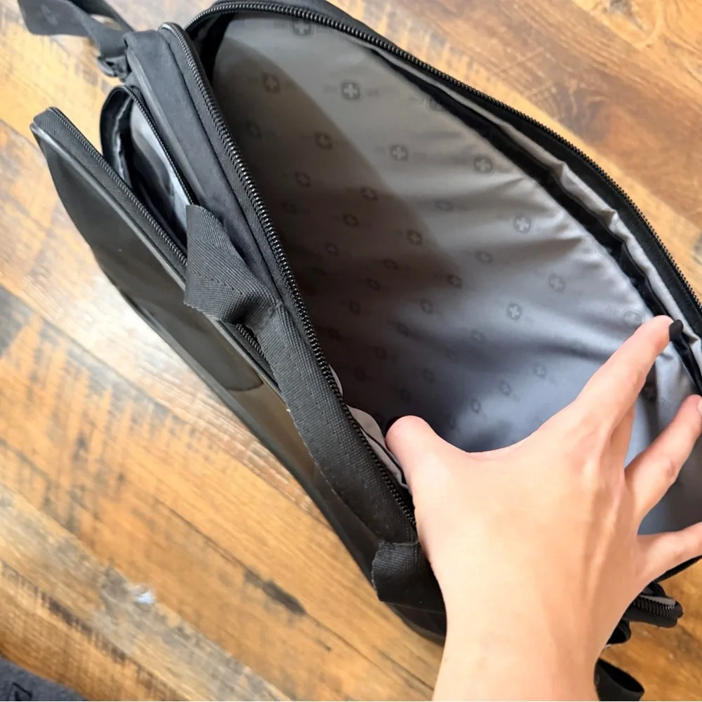 Wenger Swissgear Padded Laptop Case Bag Briefcase Bag Shoulder Strap MacBook